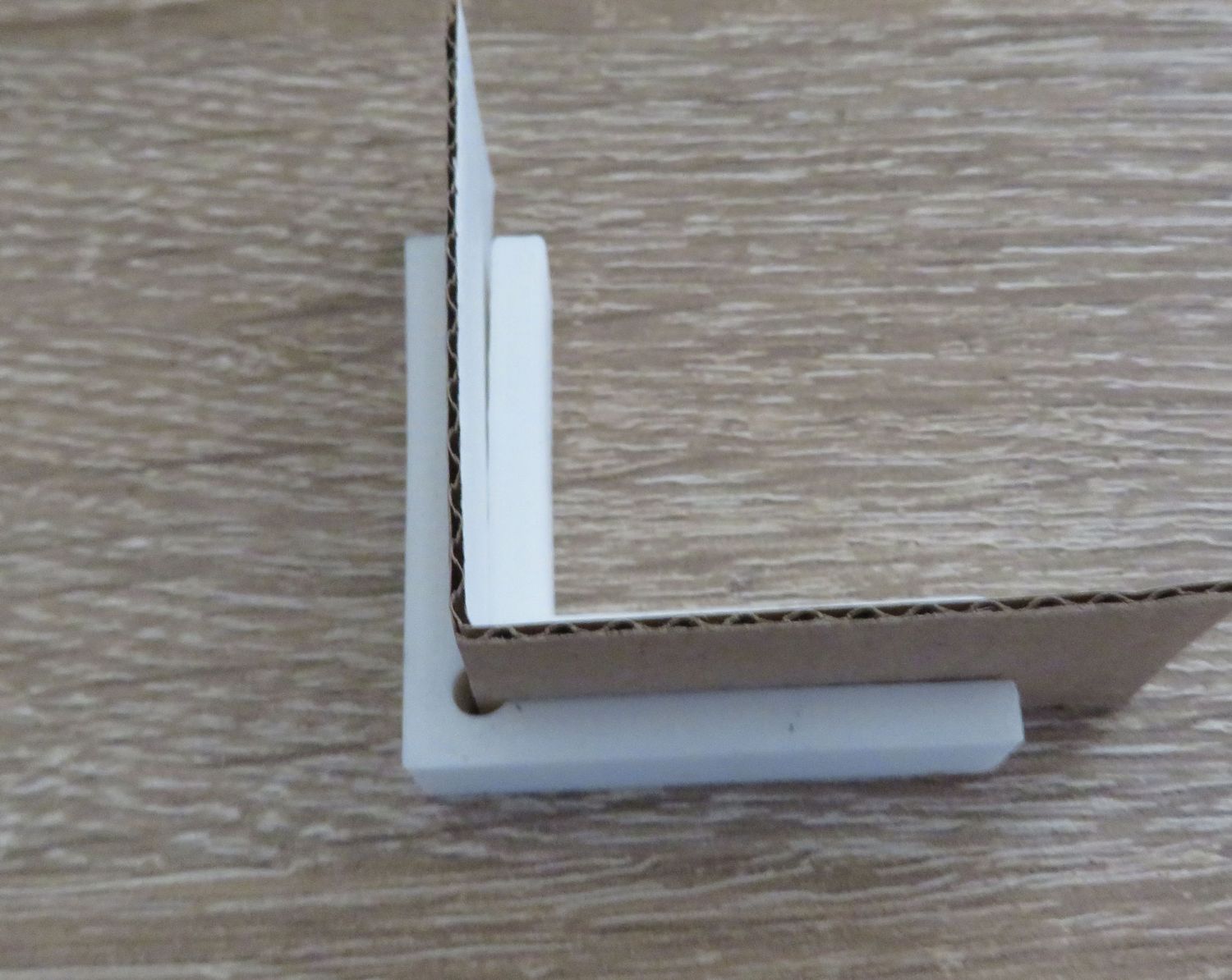 Pair of Small Magnetic Clamps